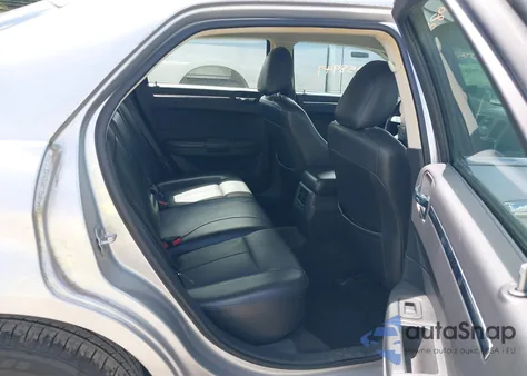 2010 Chrysler 300 Touring из США, поврежденный, VIN 2C3CA5CV2AH233300